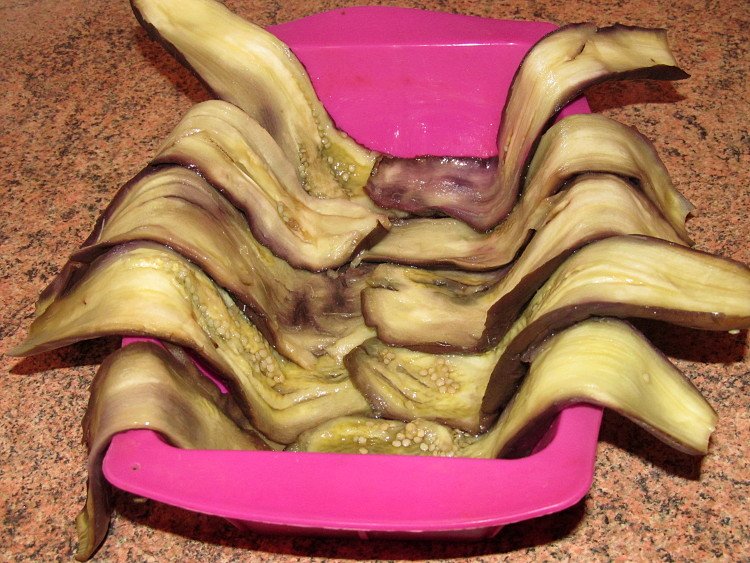 террин из баклажанов и фарша