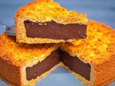 Тертый пирог с шоколадной начинкой