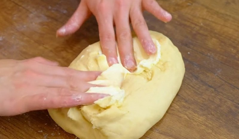 Булочки с кракелюром