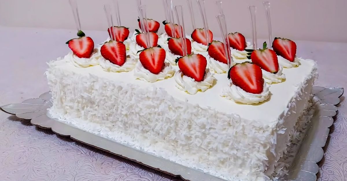 торт бисквитный