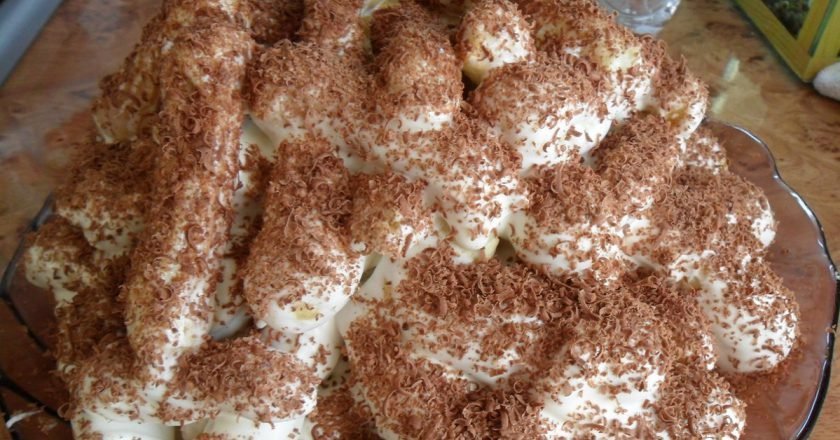 Пошаговый рецепт приготовления торта «Дамские пальчики»: