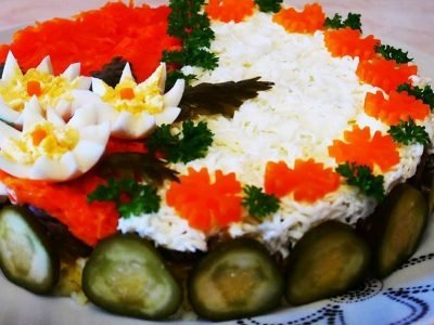 Торт из куриной печени с морковью и картошкой