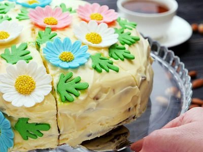 Торт «Молочная девочка»