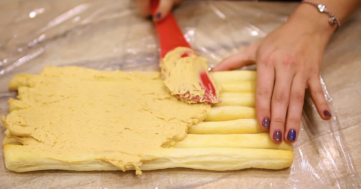 торт полено из слоеного теста