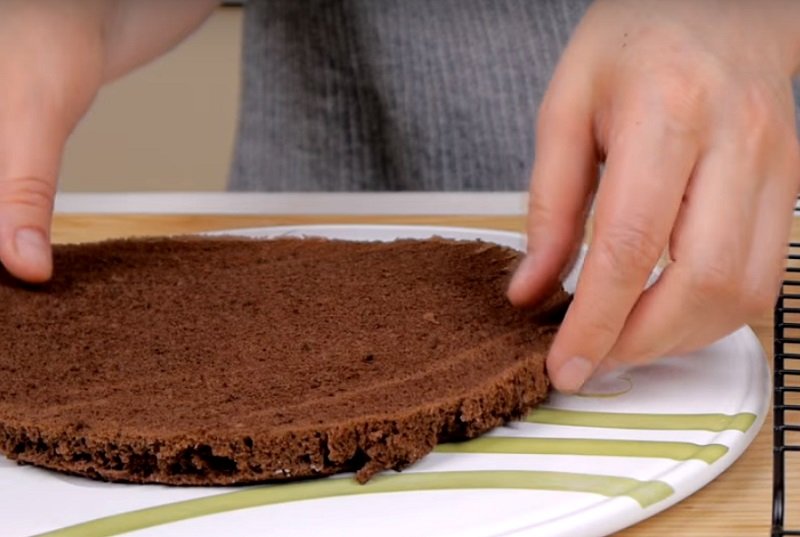 пропитать бисквит