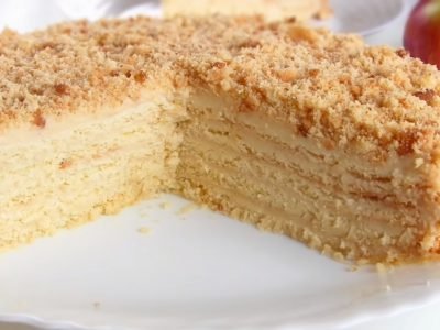 Торт с яблоками