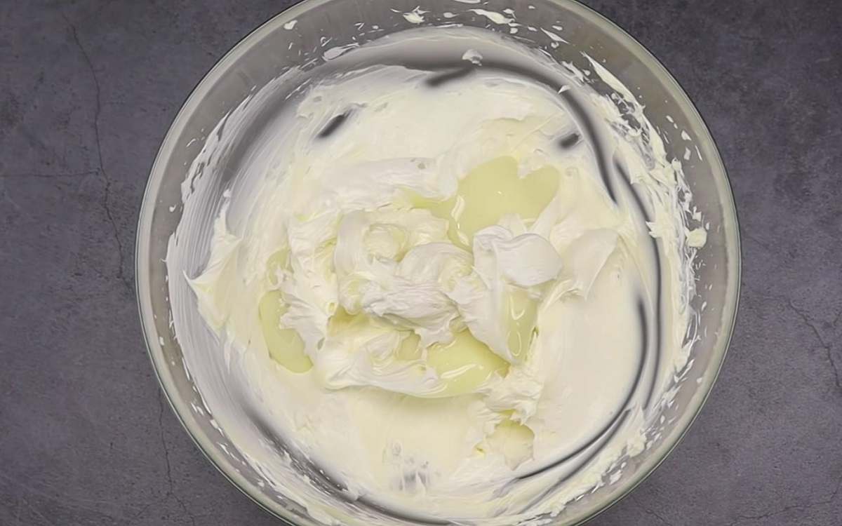 сгущенка со взбитым маслом