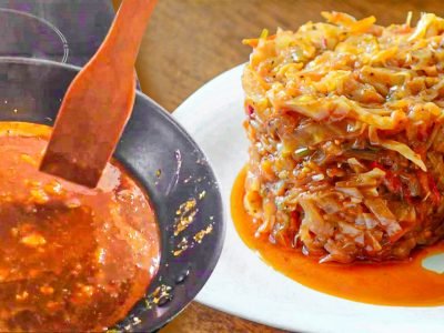 Карамельная тушеная капуста в казане