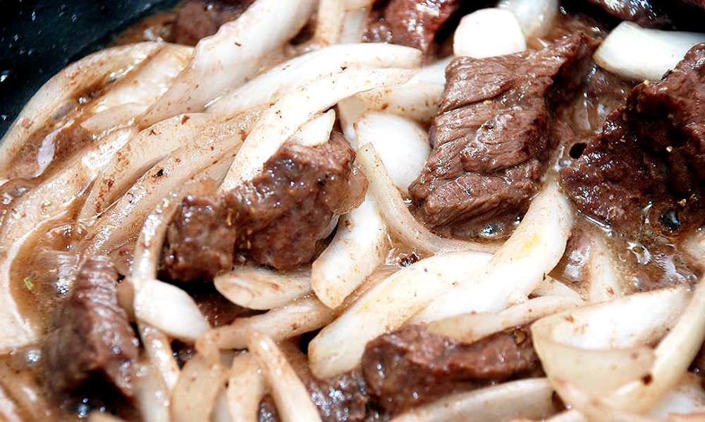 тушеная молодая картошка