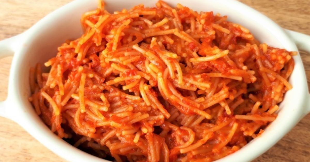 Тушеная вермишель в томатном соусе - Со Вкусом