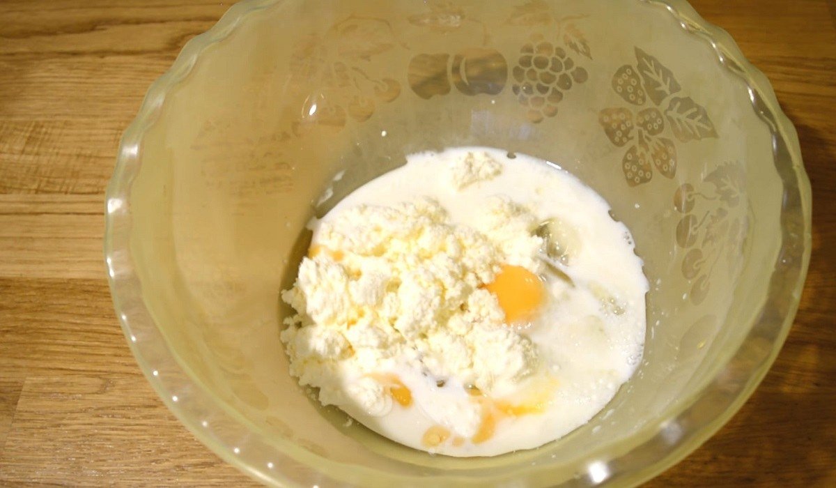 яйца, молоко и творог