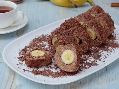 Творожный десерт с бананом