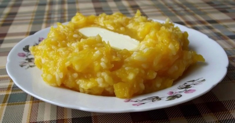 подача тыквенной каши