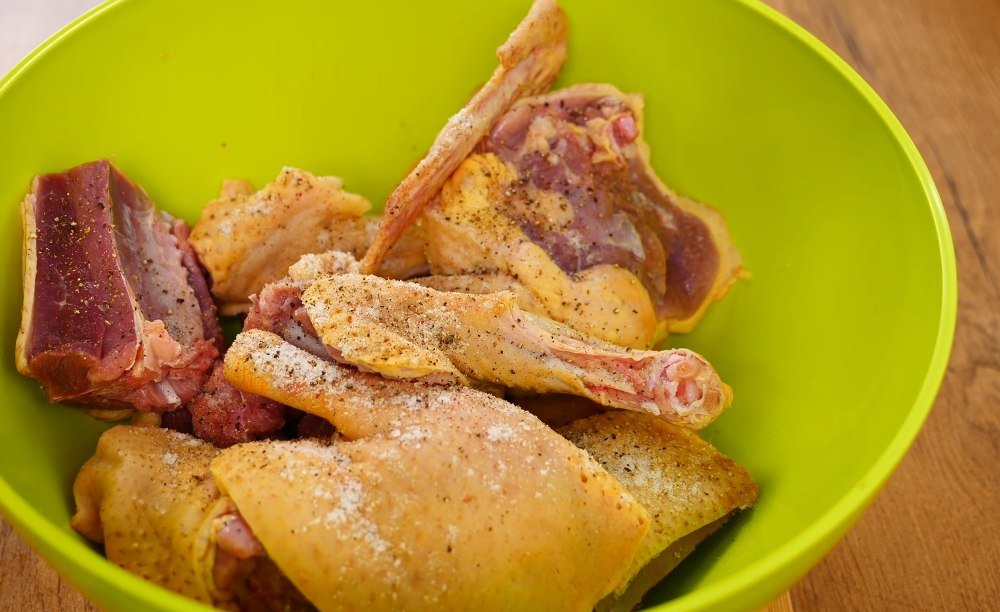 утка с яблоками