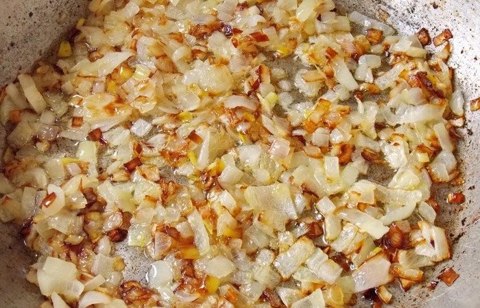 поджаренный лук