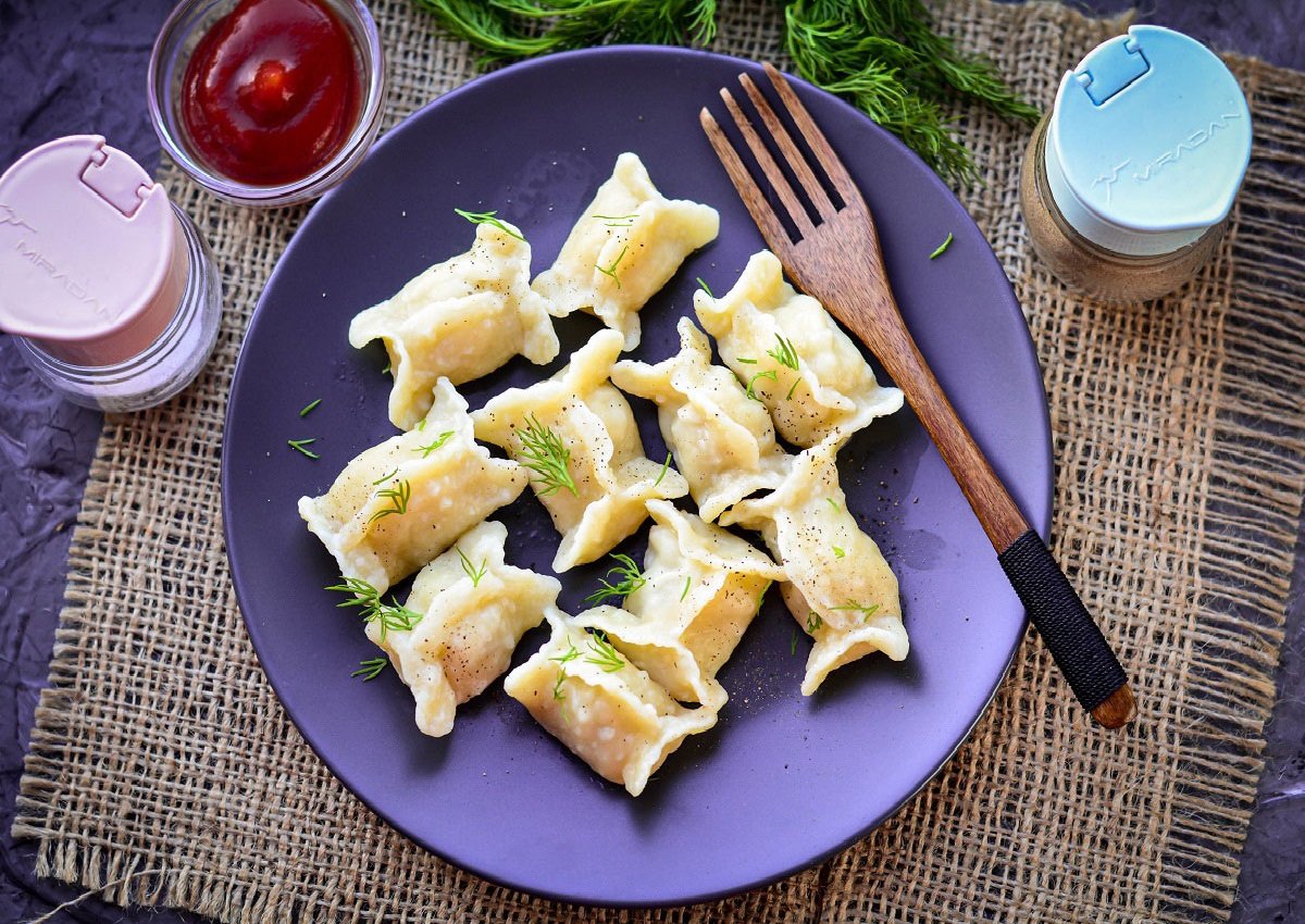 Вареники с творогом и зеленью - Со Вкусом