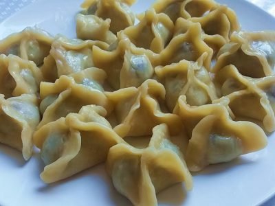 Вареники с творогом и зеленью