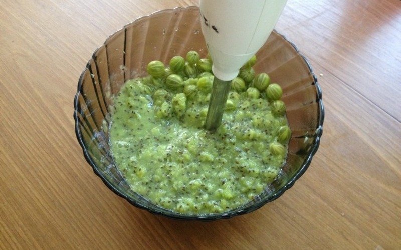 сырое варенье из крыжовника