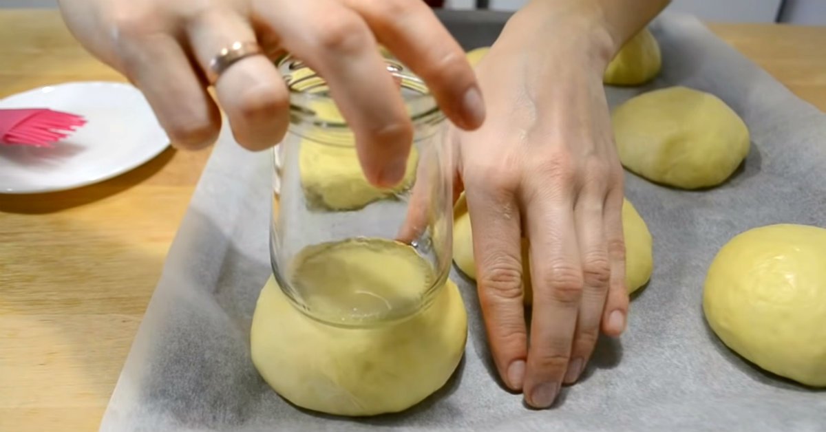 ватрушки с вишней и творогом