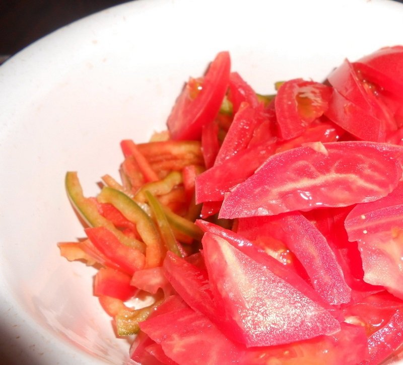 перец и помидоры