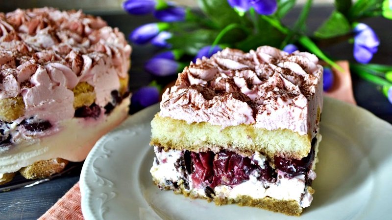 готовый торт в разрезе