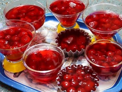 Натуральное вишневое желе из свежих ягод