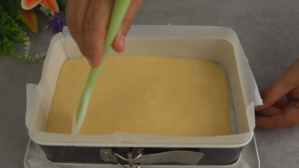 тесто в форме