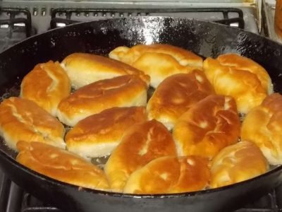 Вокзальные пирожки с картошкой