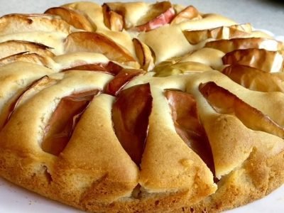 Самый воздушный пирог с фруктами