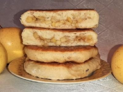 Яблочные пышки на кефире