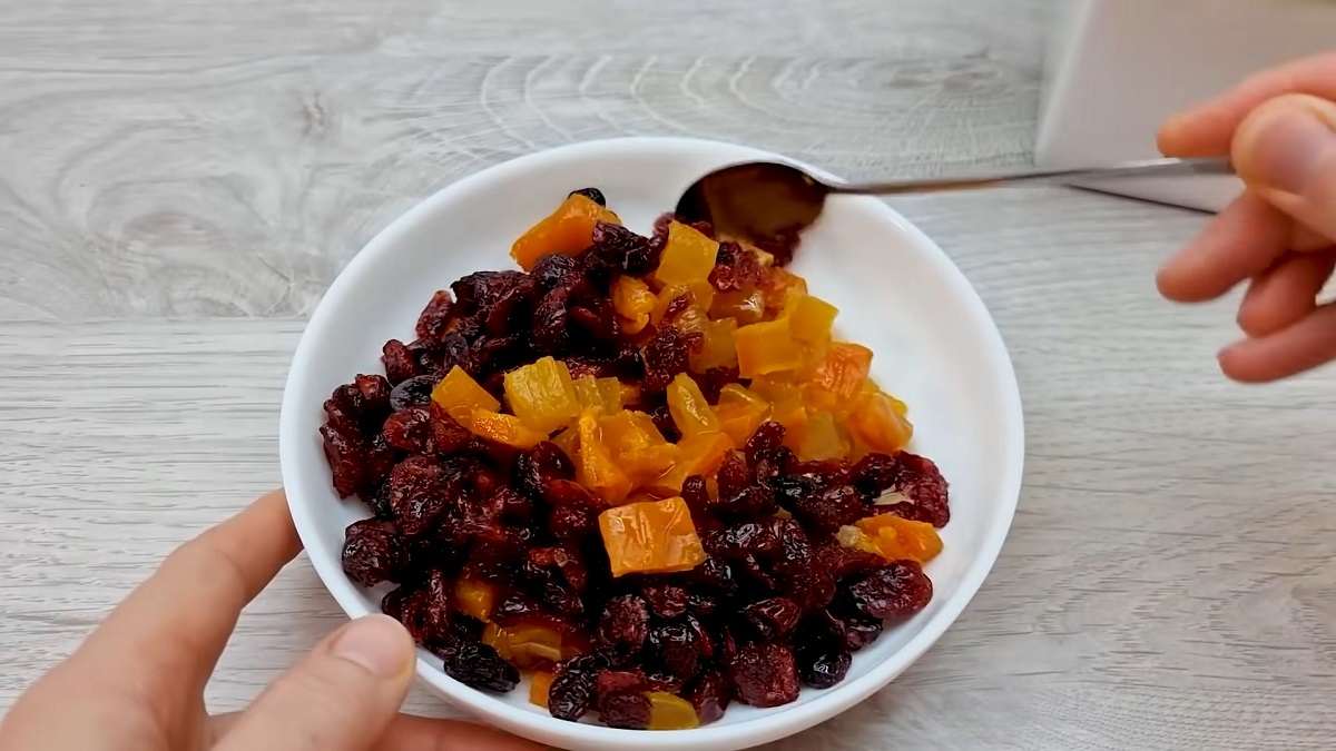 сухофрукты