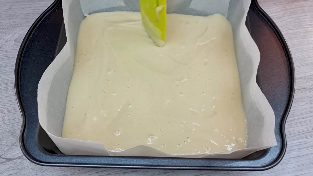 тесто в форме