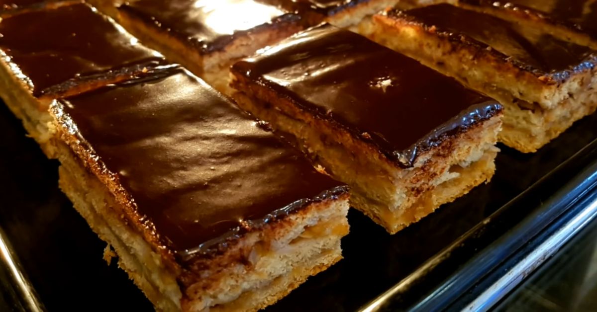 пирог с карамельными яблоками