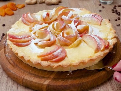 Яблочный тарт с заварным кремом