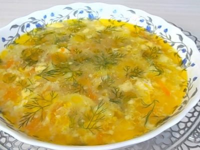 Яичный суп с курицей и вермишелью