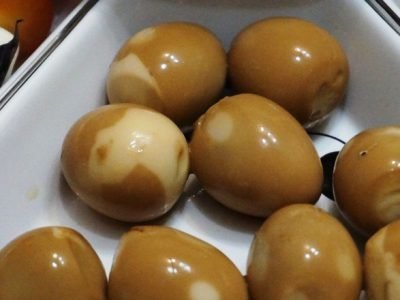 Яйца в соевом соусе