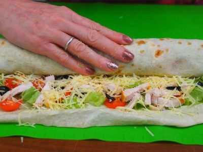 Закуска из лаваша с начинкой