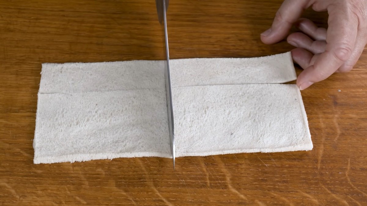 нарезание хлеба