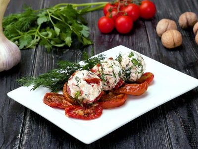 Закуска с вялеными томатами