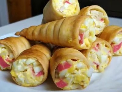 Закусочные слоеные трубочки с начинкой