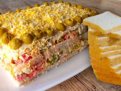 Закусочный торт из тостового хлеба