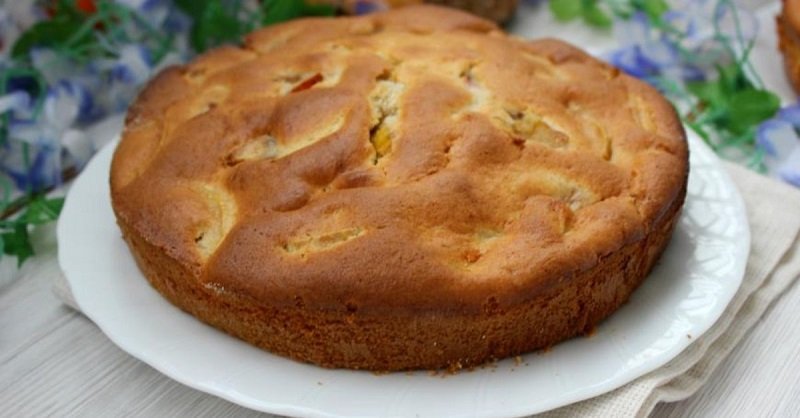 готовый пирог на ряженке