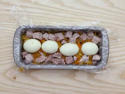 Заливной террин с яйцами