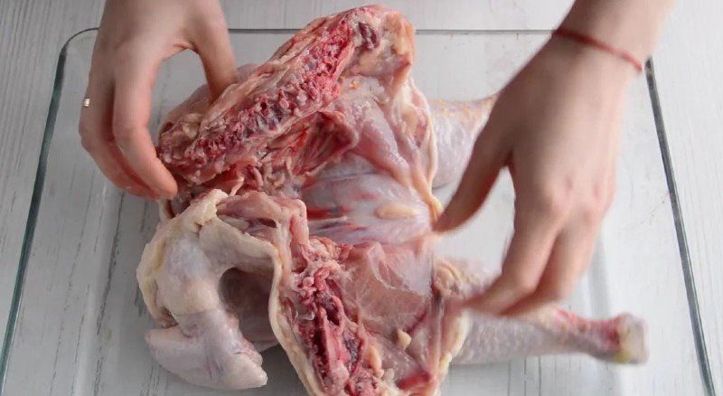 запеченная целая курица