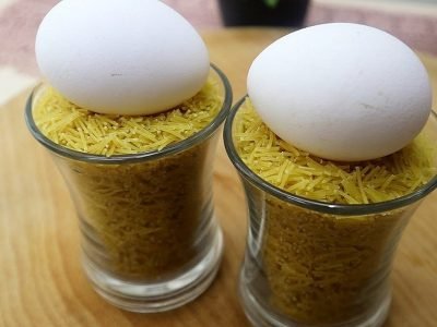 Бюджетная запеканка из вермишели с брынзой на сковороде