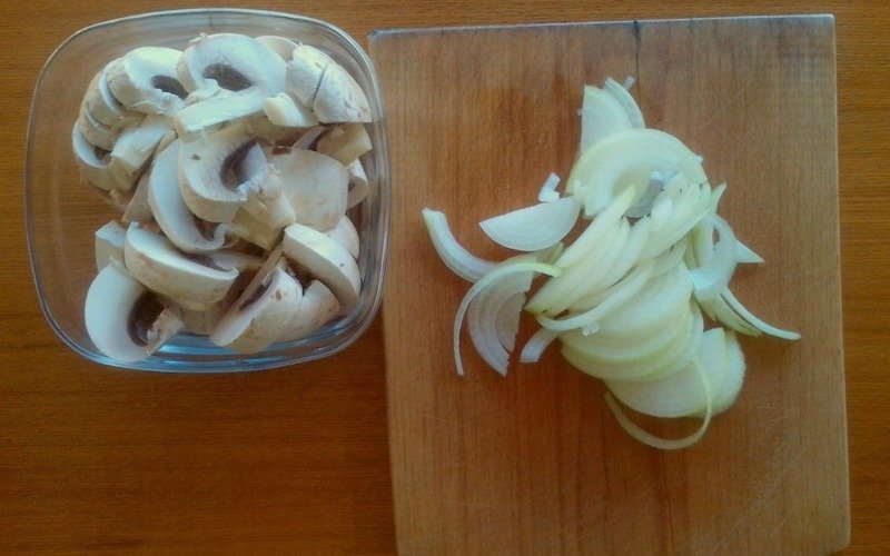 запеканка с курицей и грибами