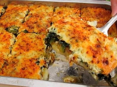 Картофельная запеканка со шпинатом: полезный рецепт