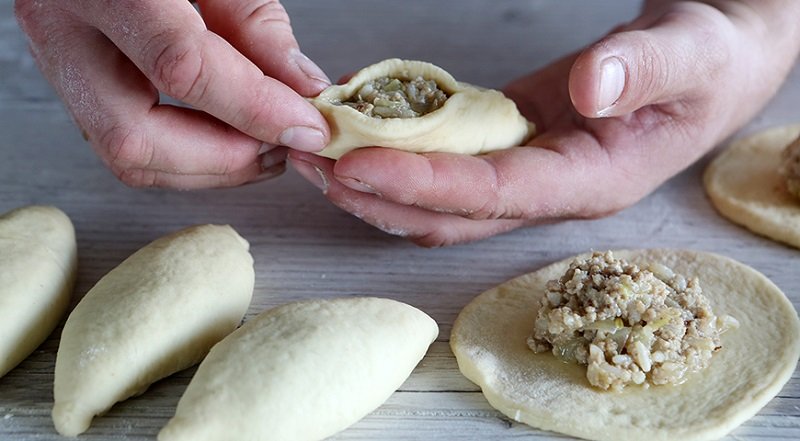 жарка пирожков