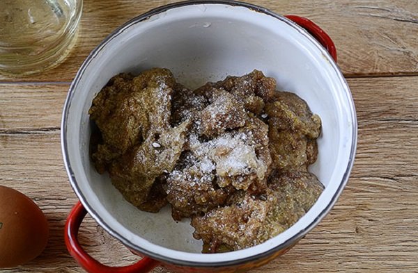 жареная икра рыбы