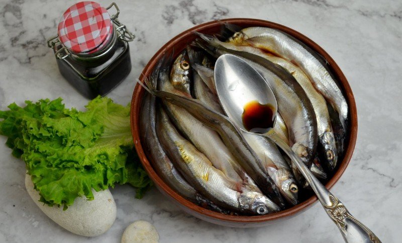 мойва в соевом соусе